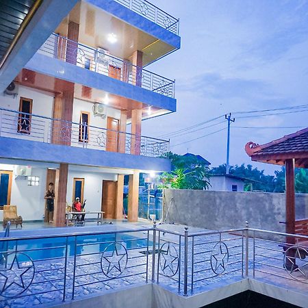 Hotel Wijaya Family 2 Kalasan エクステリア 写真