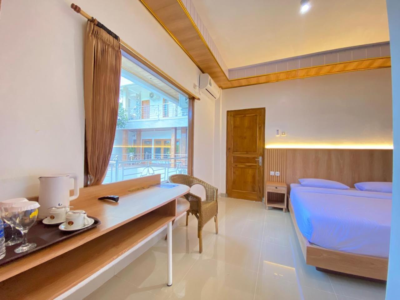 Hotel Wijaya Family 2 Kalasan エクステリア 写真
