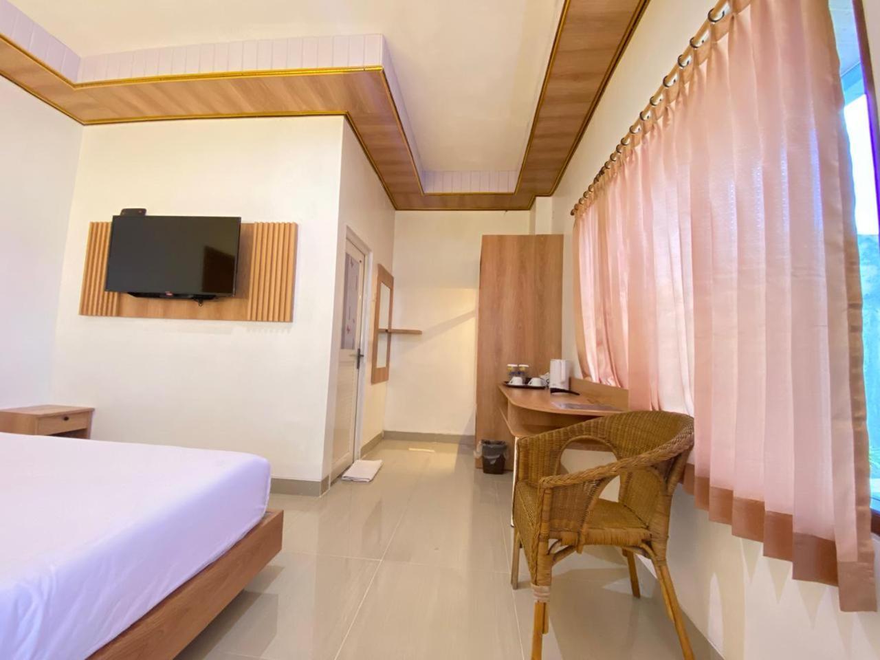 Hotel Wijaya Family 2 Kalasan エクステリア 写真